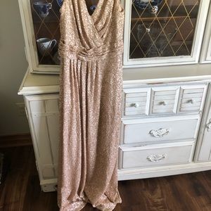 Women’s bridesmaid/evening dress